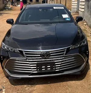 Toyota Avalon 2019 Black