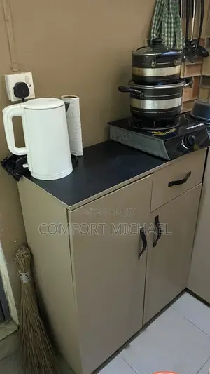 Kitchen Cabinet
