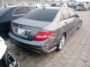 Mercedes-Benz C250 2012 Gray