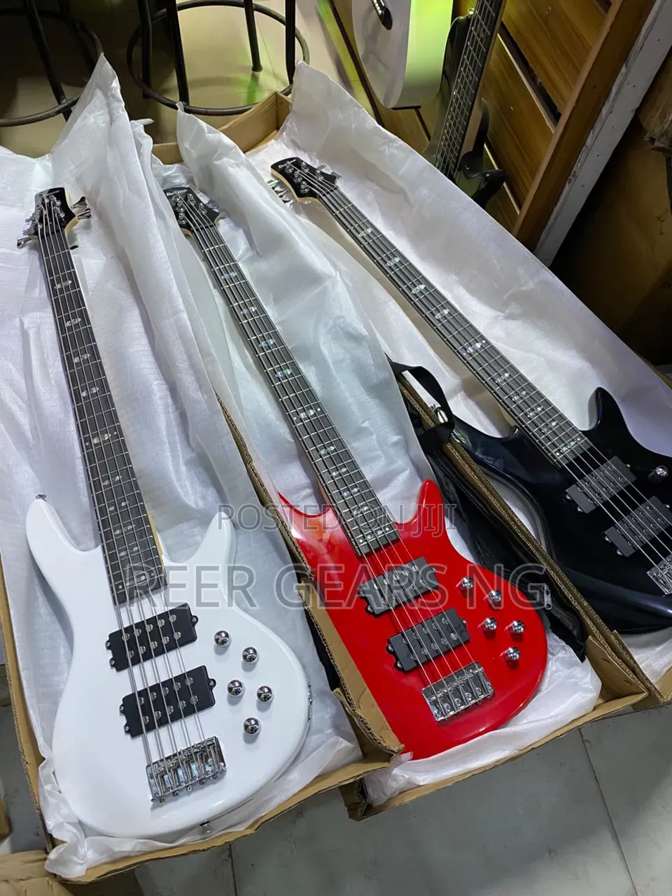 Pro Ibanez Active Bass Guitar 5 Strings
