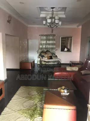 Furnished 3bdrm Bungalow in Ring Road, Molete for rent