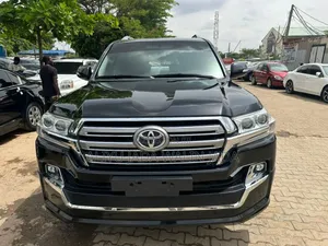 Toyota Land Cruiser 2020 Black