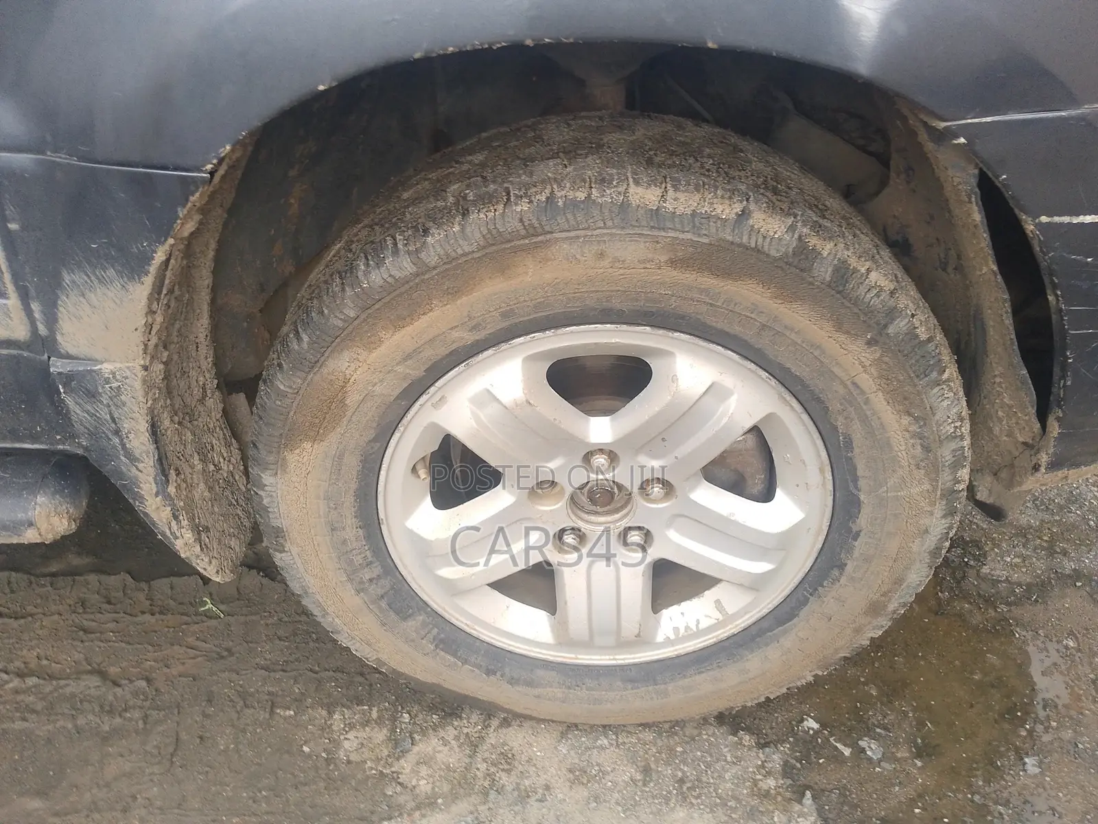 Honda Pilot 2005 Gray