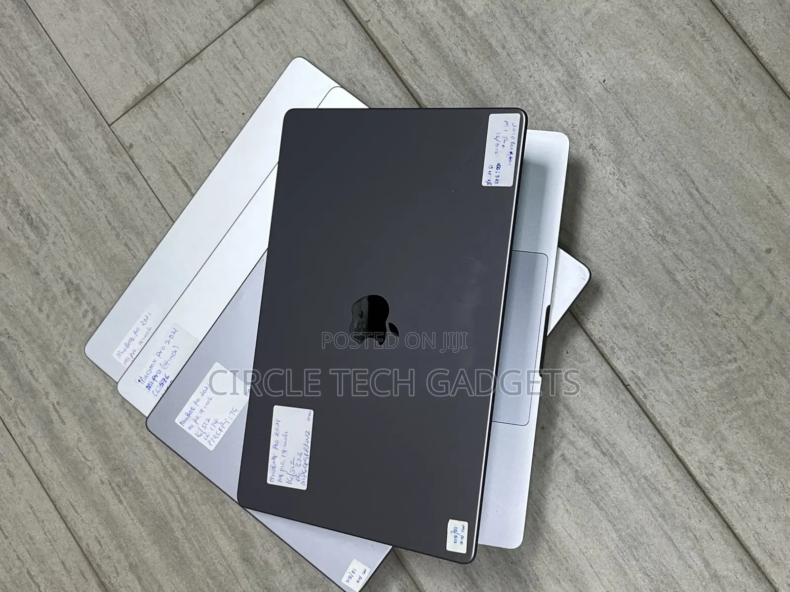 Laptop Apple MacBook Pro 2021 M1 16GB Apple M1 Pro SSD 512GB