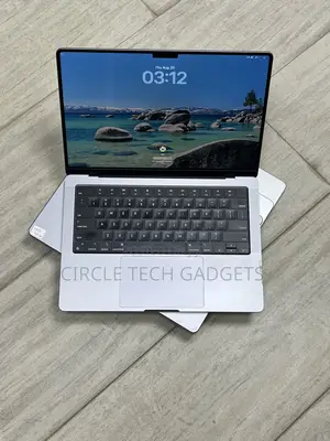 Laptop Apple MacBook Pro 2021 M1 16GB Apple M1 Pro SSD 512GB