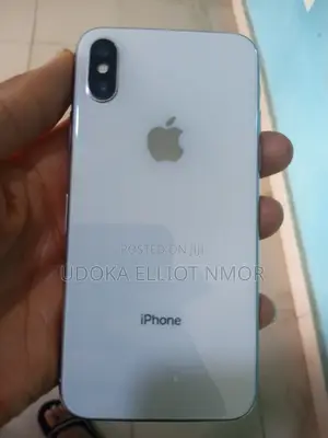 Apple iPhone X 64 GB White