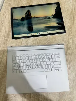 Laptop Microsoft Surface Book 2 16GB Intel Core i7 SSD 256GB