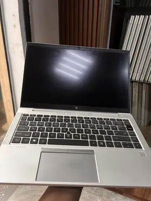 Laptop HP EliteBook 835 G7 16GB AMD Ryzen 5 SSD 256GB