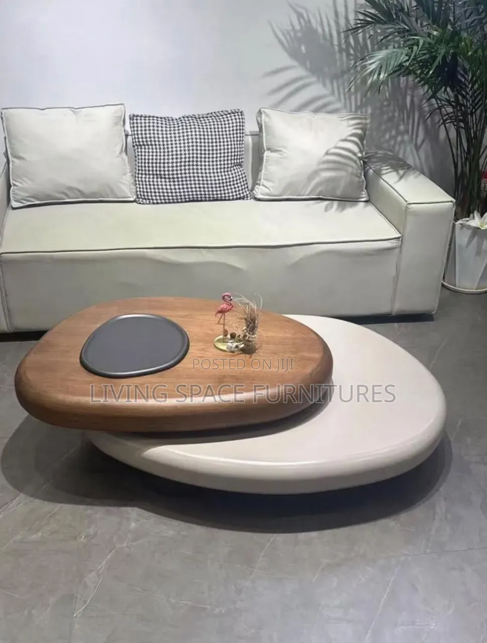 High-Quality Center Table