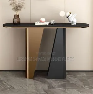 Luxurious Console Decor Table