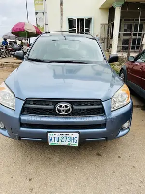 Toyota RAV4 2010 Blue