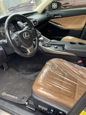 Lexus IS 300 AWD 2016 Silver