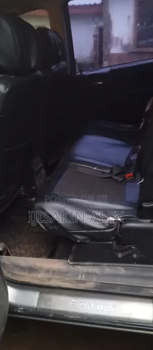Opel Zafira 2004 Silver