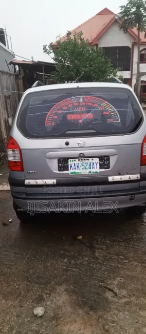 Opel Zafira 2004 Silver