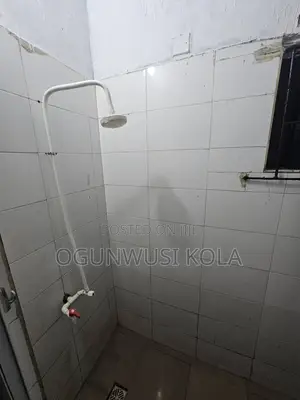 Mini Flat in Randle for rent