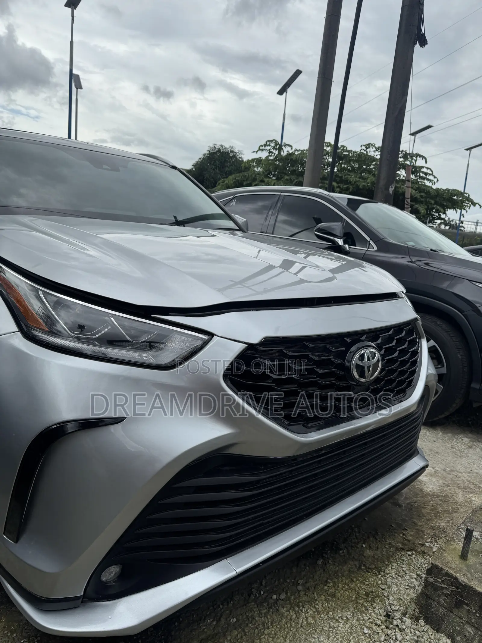 Toyota Highlander XSE 2021 Silver