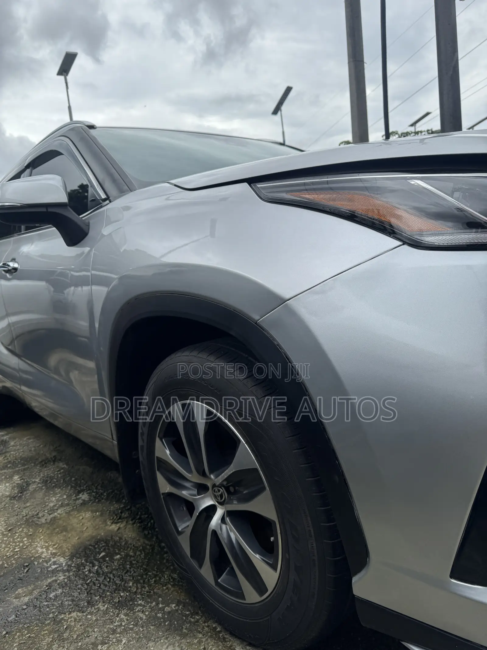 Toyota Highlander XSE 2021 Silver