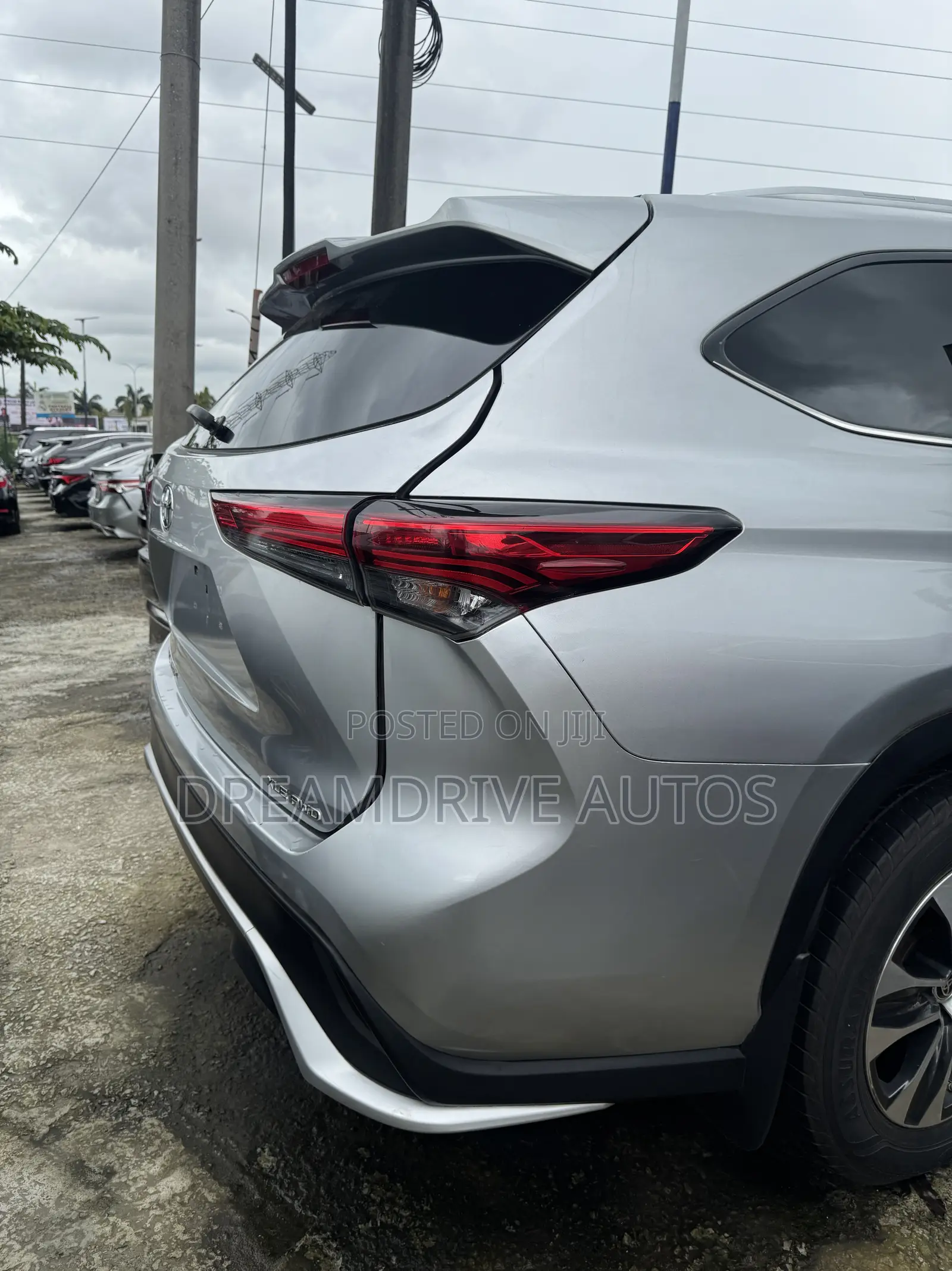Toyota Highlander XSE 2021 Silver