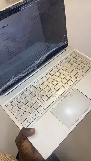 Laptop HP Pavilion 15 8GB Intel Core i5 SSD 256GB