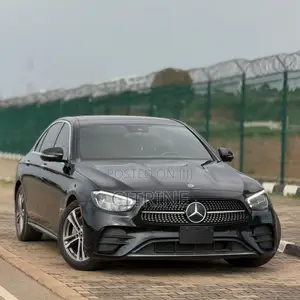 Mercedes-Benz E350 2022 Black