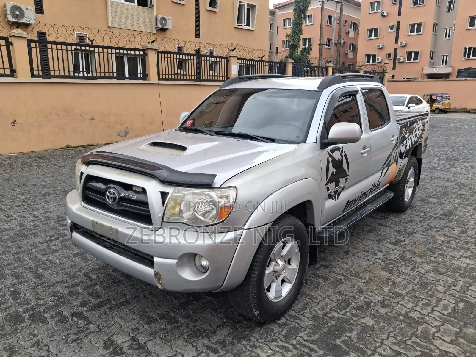 Toyota Tacoma 2006 Silver