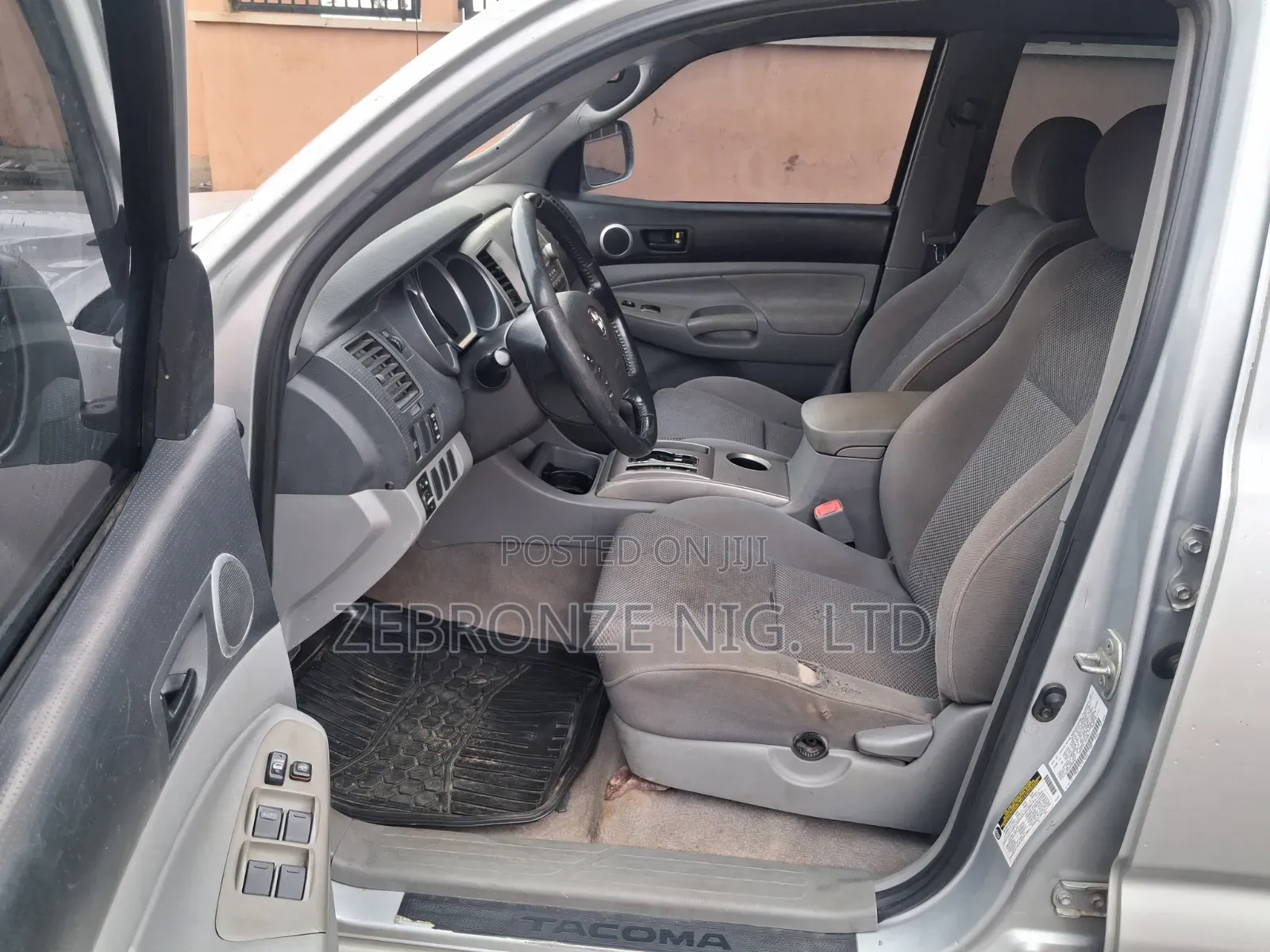 Toyota Tacoma 2006 Silver