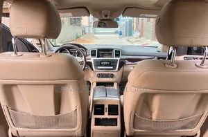 Mercedes-Benz M Class 2012 Blue