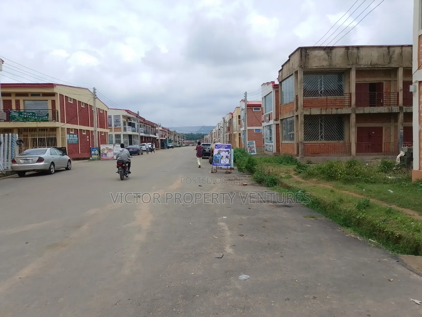 Shop Mall for Sale
