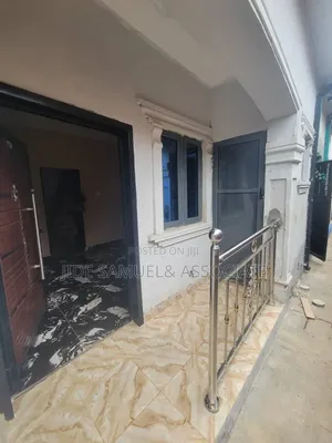 Furnished 2bdrm Block of Flats in Ipaja / Ipaja for rent