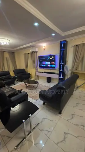 3 Bedroom Detached Bungalow in Sparklight Estate at Opic