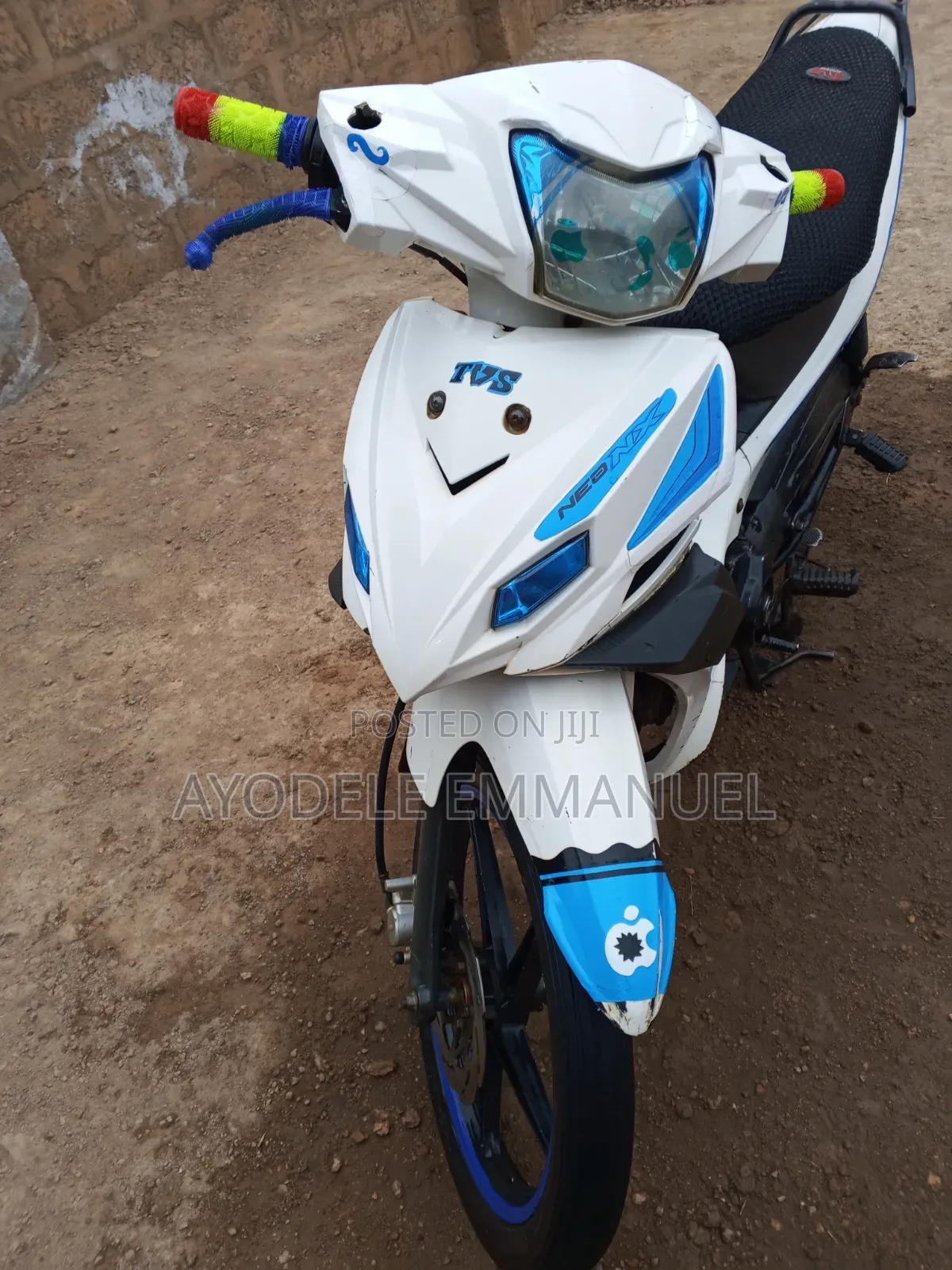TVS Neo NX 2022 White