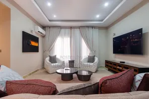 3bedroom Apartment