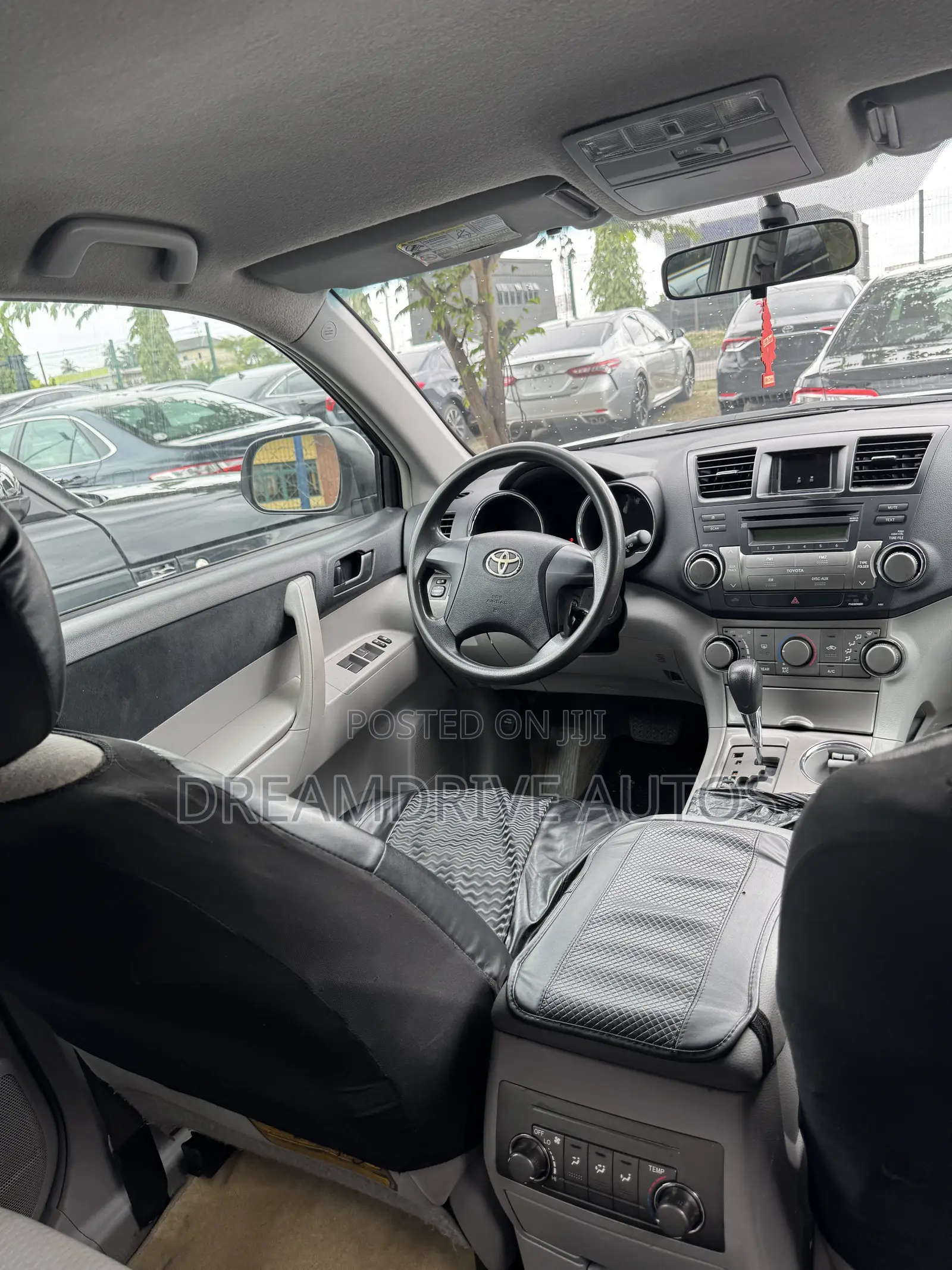 Toyota Highlander 2010 Silver