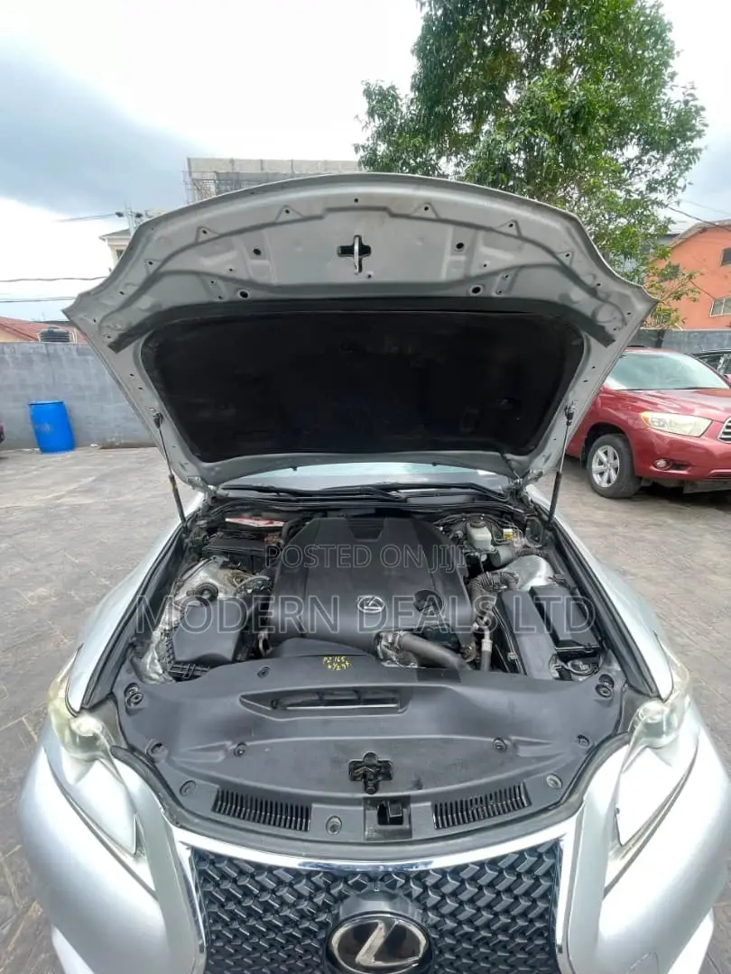 Lexus IS 250 4WD 2014 Silver