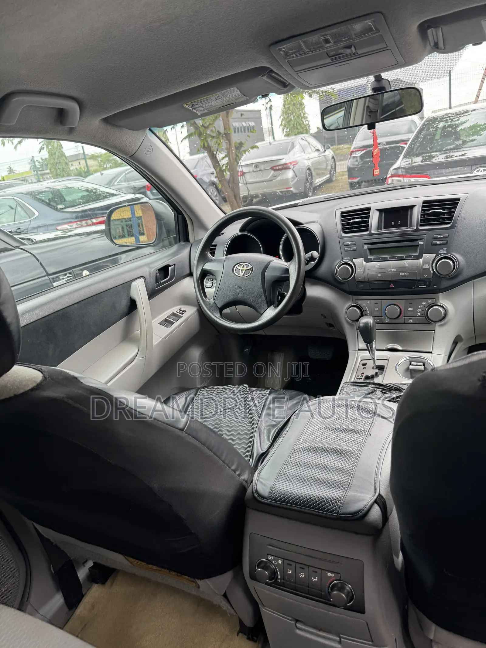 Toyota Highlander 2010 Silver