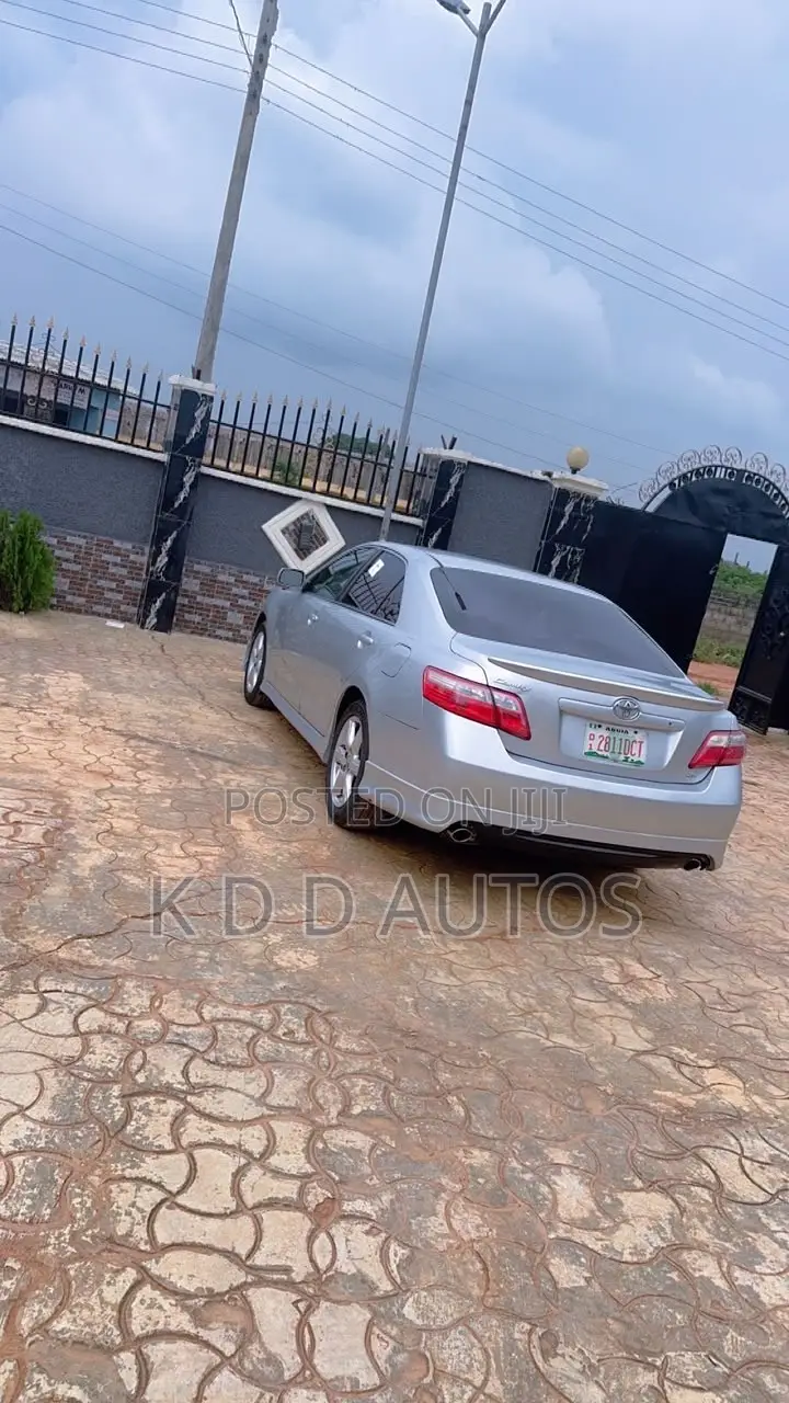Toyota Camry 2007 Silver