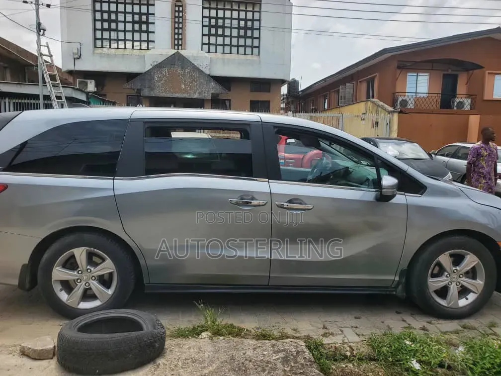 Honda Odyssey 2019 Silver
