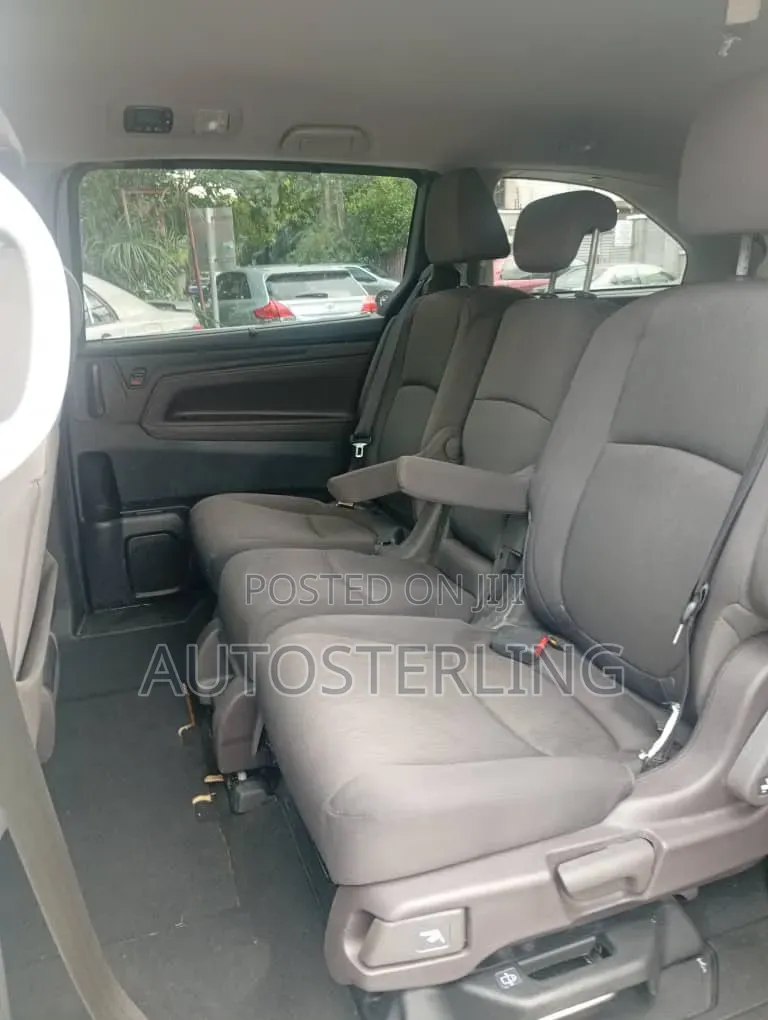 Honda Odyssey 2019 Silver