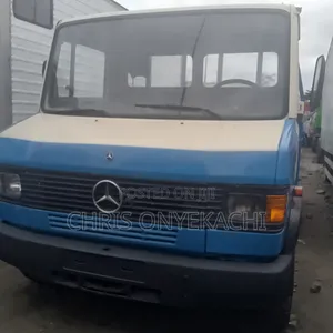 Mezedez Benz 709 Pick Up for Sale
