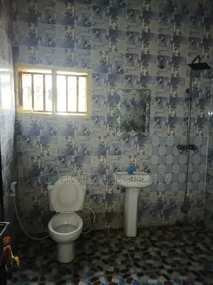 4bdrm Apartment in Bodija for rent