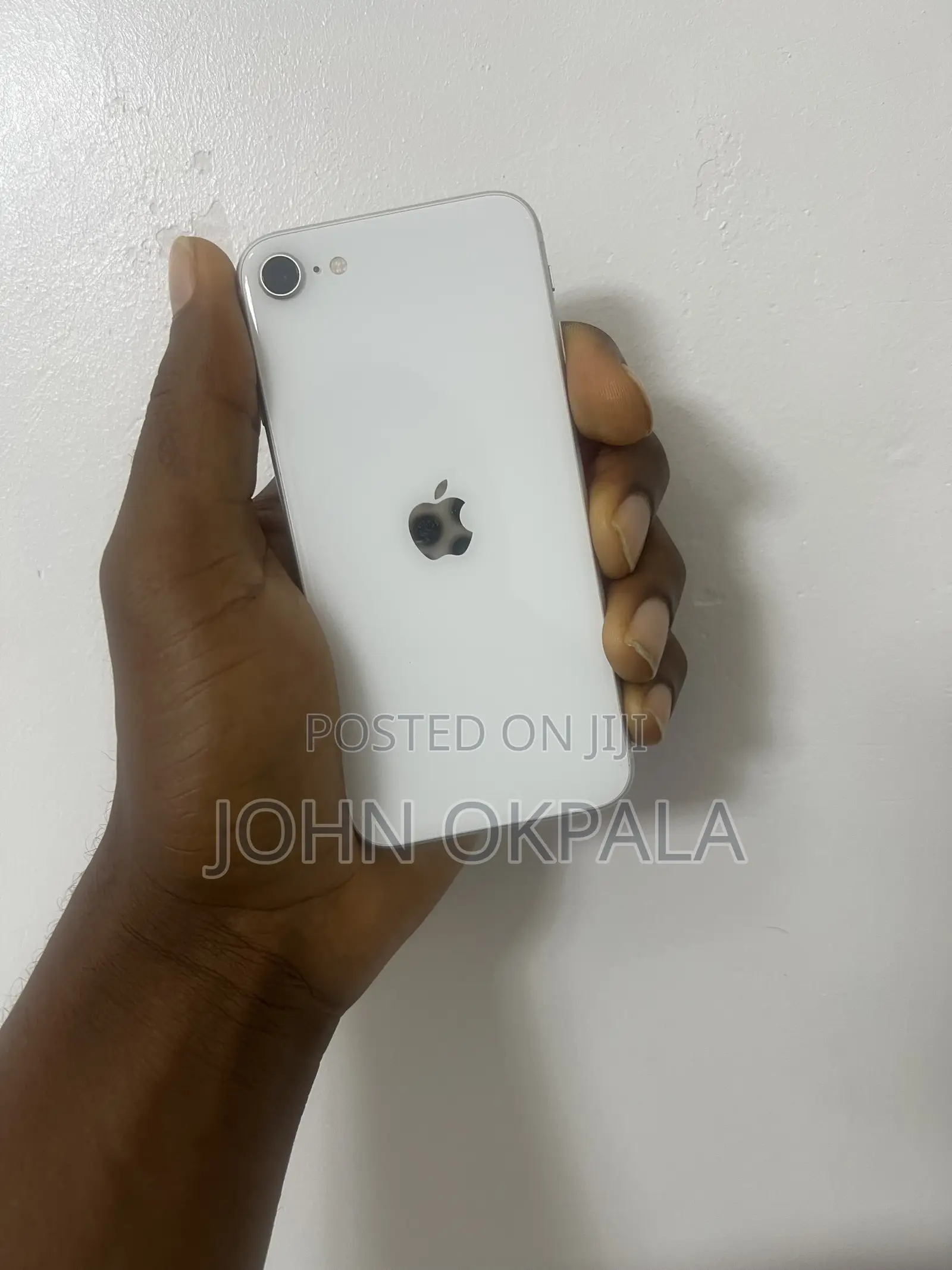 Apple iPhone SE (2020) 64 GB White