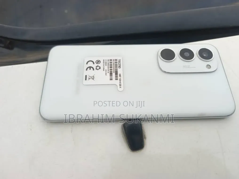 Tecno Spark 40 128 GB White