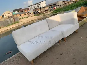 Twins Furnix