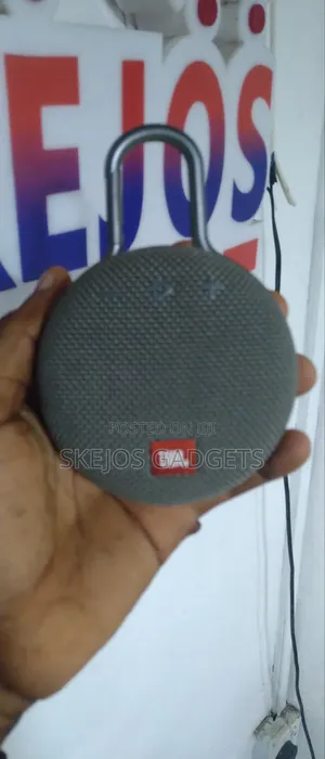JBL Clip 3 Ultra Portable Rugged Speaker