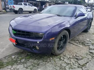 Chevrolet Camaro 2010 Green