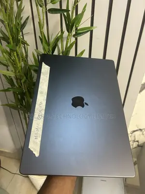 Laptop Apple MacBook Pro 2024 M4 Max 64GB Apple M4 Max SSD 1T