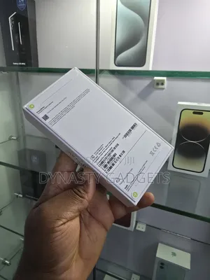New Apple iPhone 16 Pro 512 GB