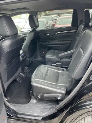 Toyota Highlander 2015 Black