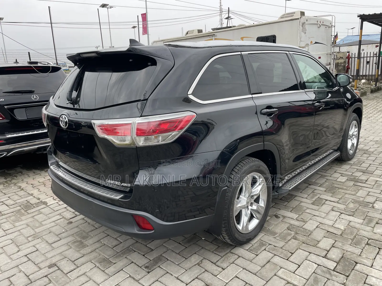 Toyota Highlander 2015 Black