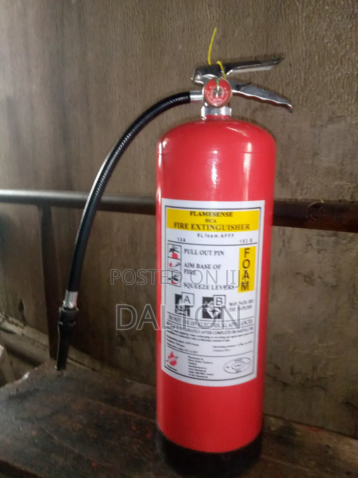 9 Liter Foam Fire Extinguisher